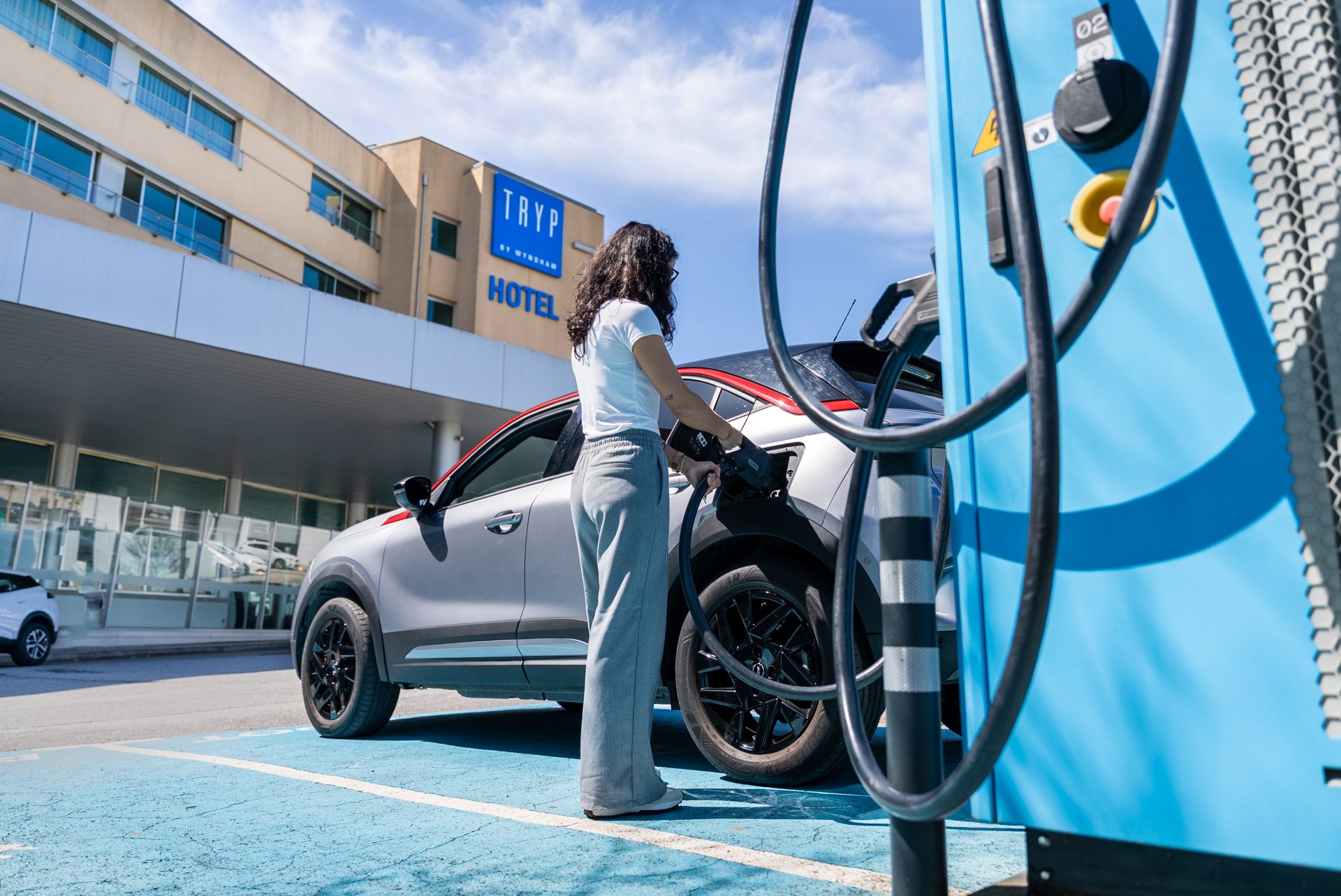 Charging on the go with the Axon Easy in Porto, Portugal at a Tryp Hotel. 