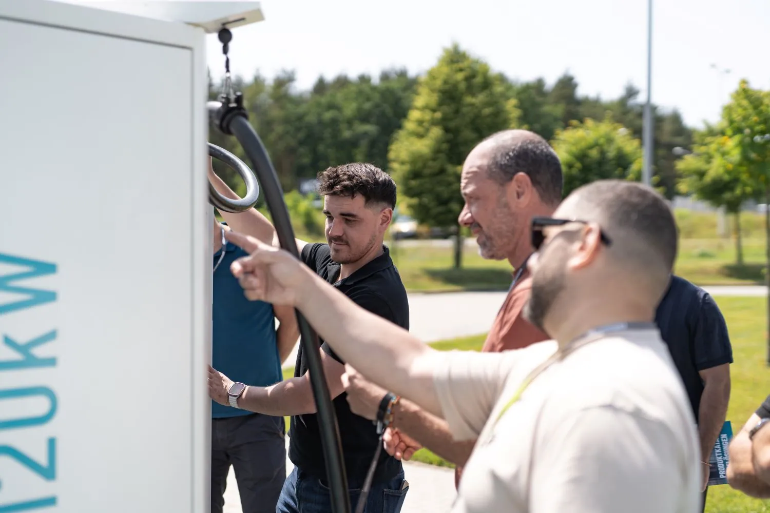 Strengthening Heavy-Duty EV Charging in Sweden: Erinion and Ekoenergetyka Join Forces, Ekoenergetyka