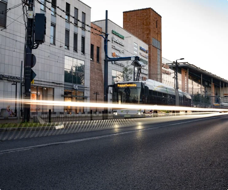 stacje ładowania autobusów kraków, Kraków &amp; Ekoenergetyka: rozwój zrównoważonego transportu publicznego, Ekoenergetyka