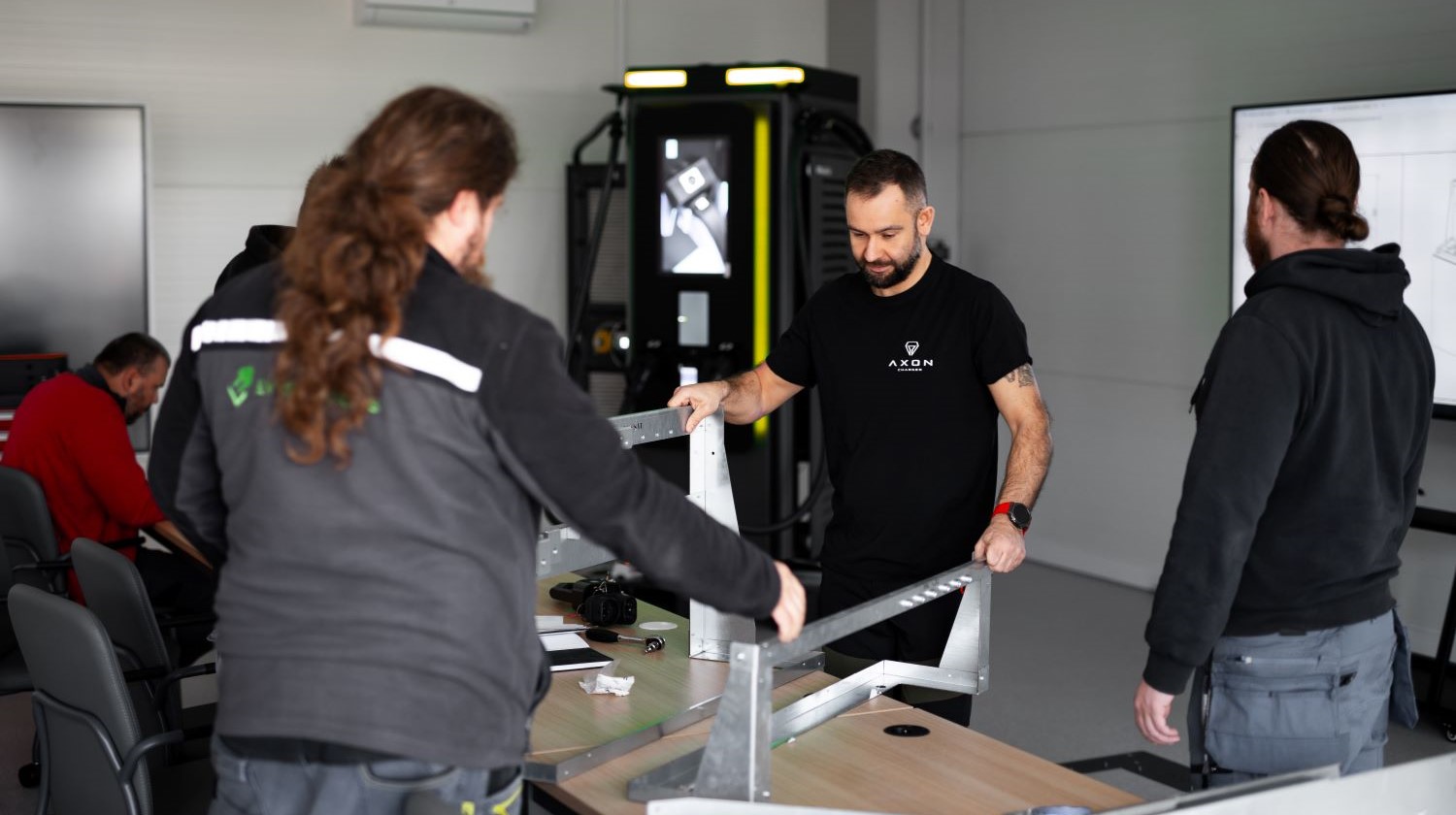 stacje ładowania pojazd&oacute;w elektrycznych ekoenergetyka, Strona gł&oacute;wna, Ekoenergetyka