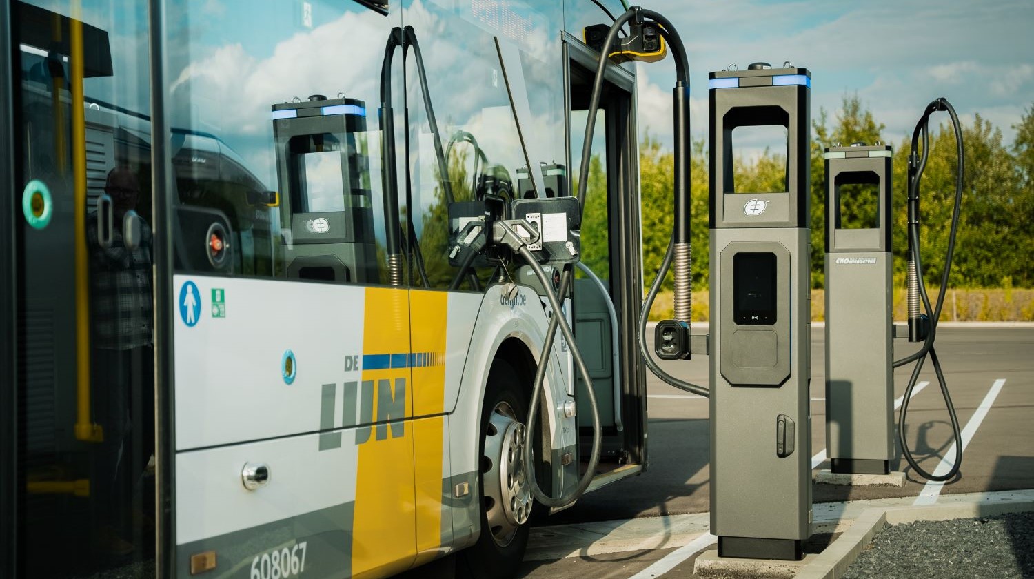 stacje ładowania pojazd&oacute;w elektrycznych ekoenergetyka, Strona gł&oacute;wna, Ekoenergetyka